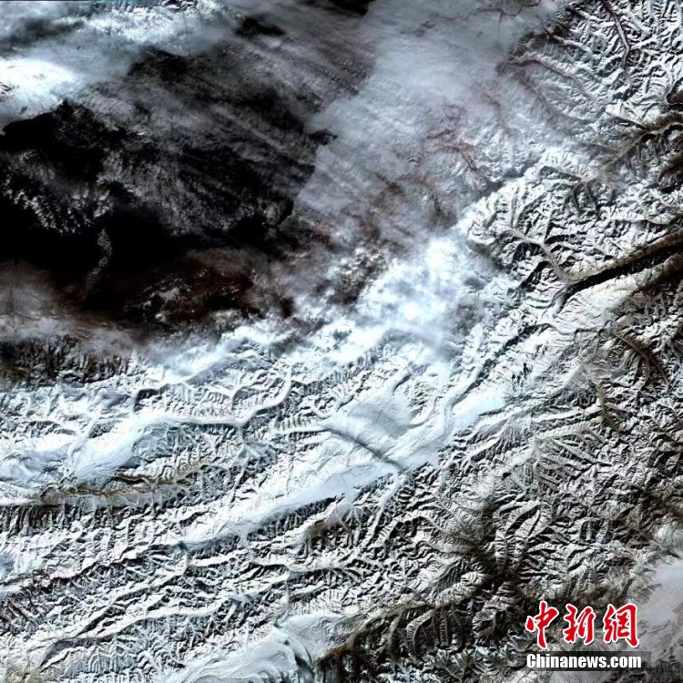 Satélites s?o utilizados para socorro após terremoto em Xinjiang