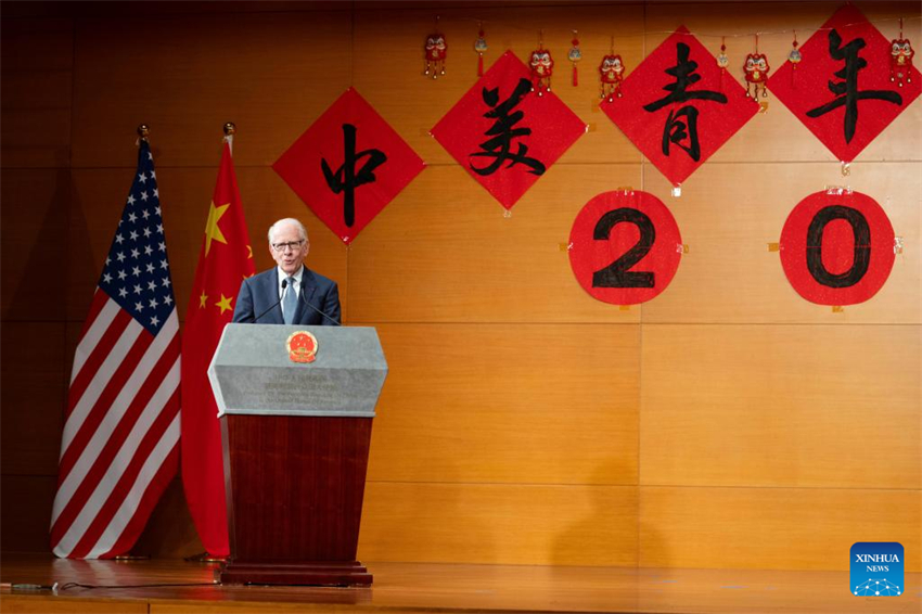 Embaixador chinês nos EUA pede fim de obstáculos a intercambios educacionais