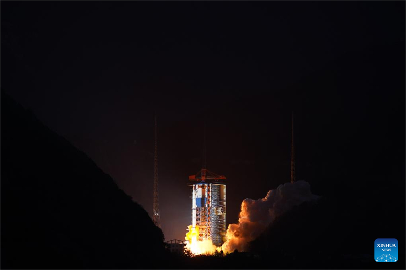 China lan?a satélites da constela??o Geely-02 com sucesso