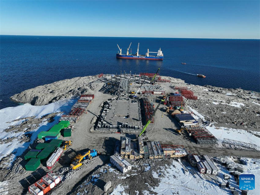 Esta??o chinesa de Qinling, na Antártida, inicia opera??o