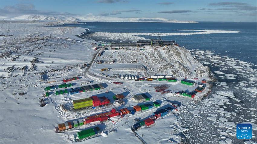 Esta??o chinesa de Qinling, na Antártida, inicia opera??o