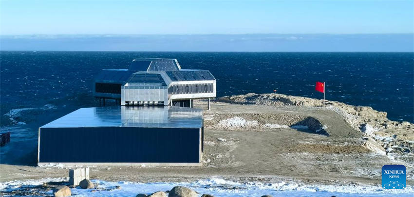 Esta??o chinesa de Qinling, na Antártida, inicia opera??o