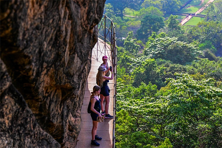 Sri Lanka: antiga cidade de Sigiriya, foco de patrim?nio histórico