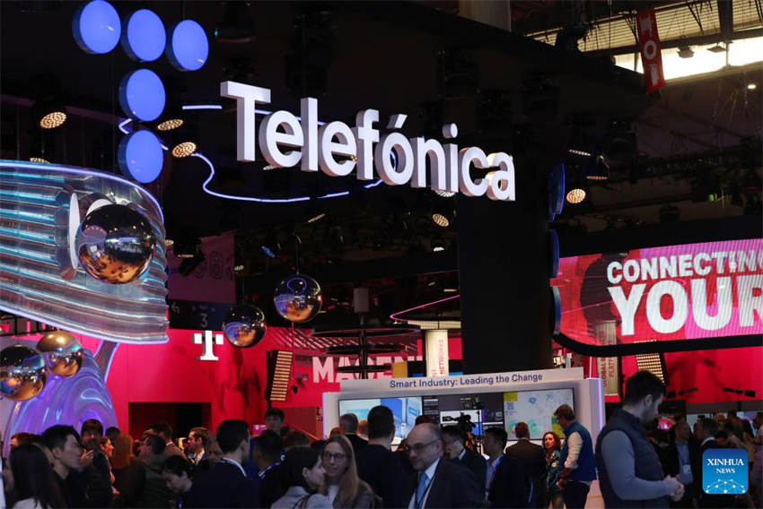 Congresso Mundial de Telefonia Móvel 2024 abre com foco em 5G e inova??es de IA