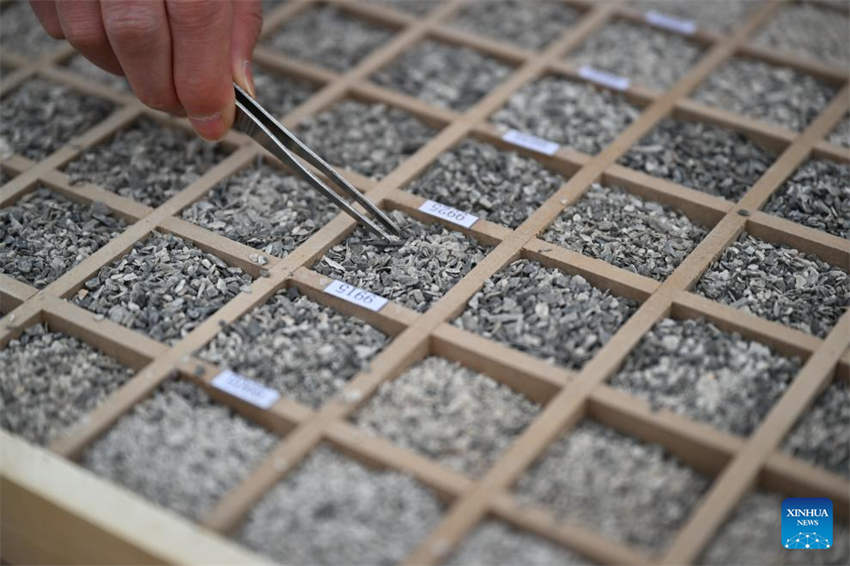 Perfura??o de po?o profundo na China ultrapassa 10 mil metros