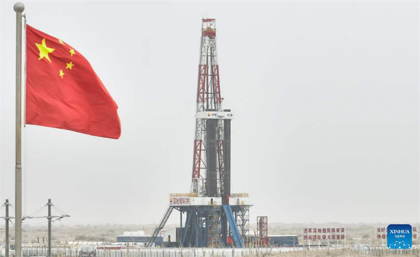 Perfura??o de po?o profundo na China ultrapassa 10 mil metros