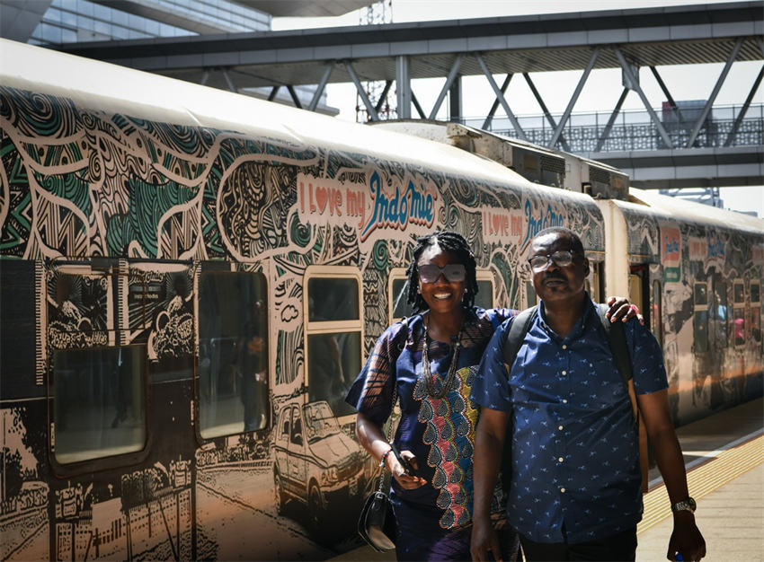 Nigéria: ferrovia Lagos–Ibadan, construída por empresas chinesas, avan?a a moderniza??o local