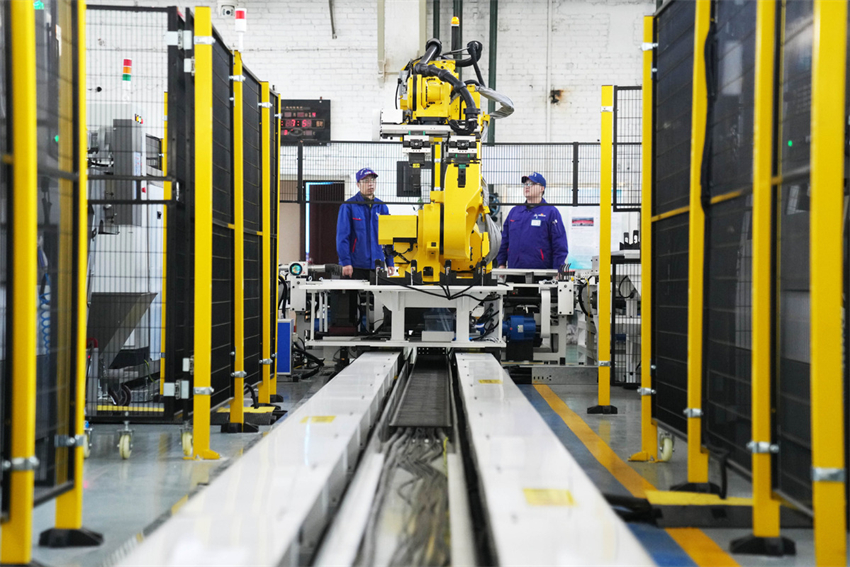 Novas for?as produtivas de qualidade s?o um novo caminho para o desenvolvimento das empresas