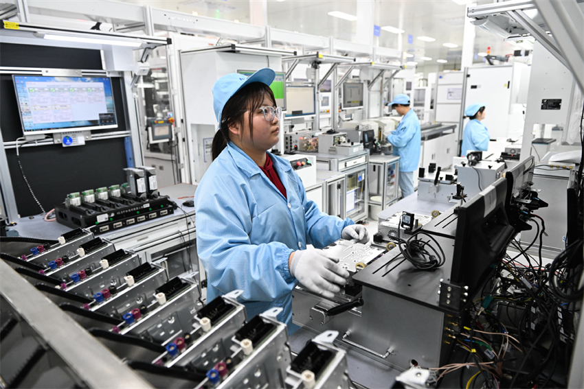 Novas for?as produtivas de qualidade s?o um novo caminho para o desenvolvimento das empresas