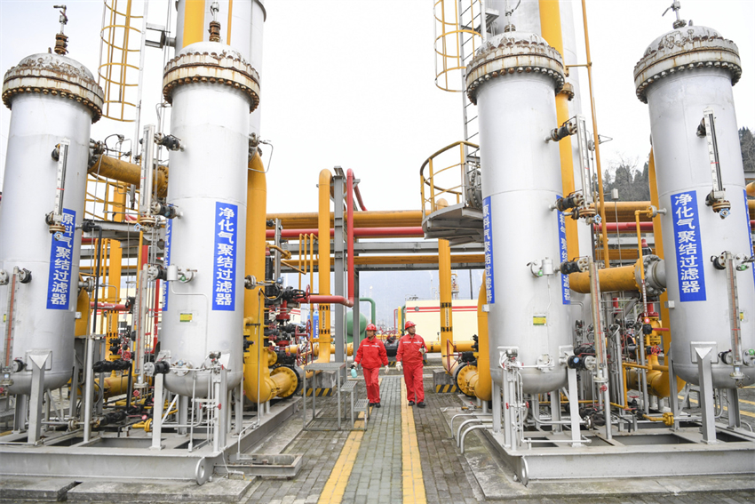 Novas for?as produtivas de qualidade s?o um novo caminho para o desenvolvimento das empresas