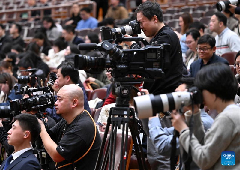 A 3a reuni?o plenária da 2a sess?o do 14o Comitê Nacional do CPPCCh foi realizada em Beijing