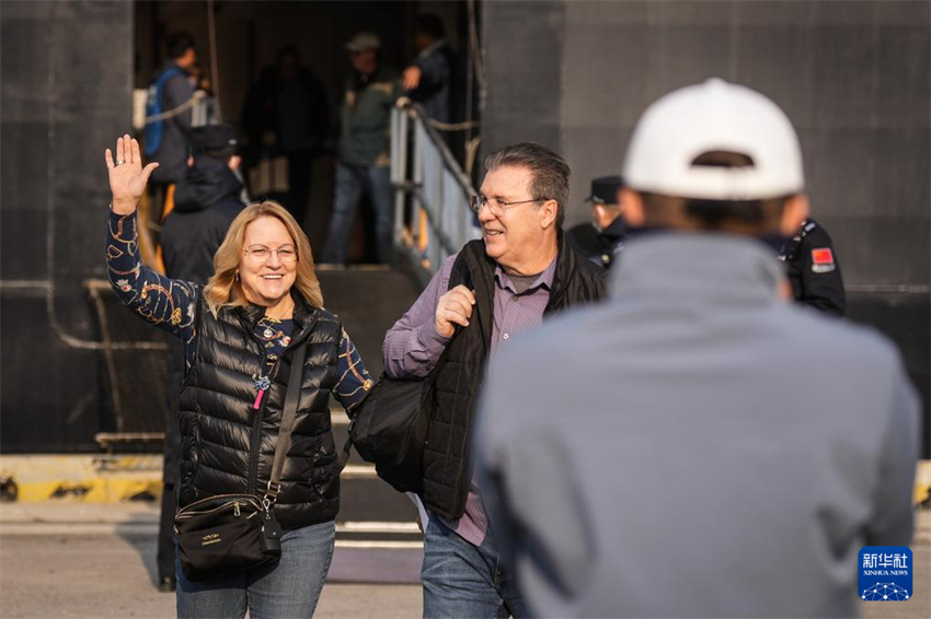 Porto de Dalian, no nordeste da China, retoma atividade de navios de cruzeiro internacionais