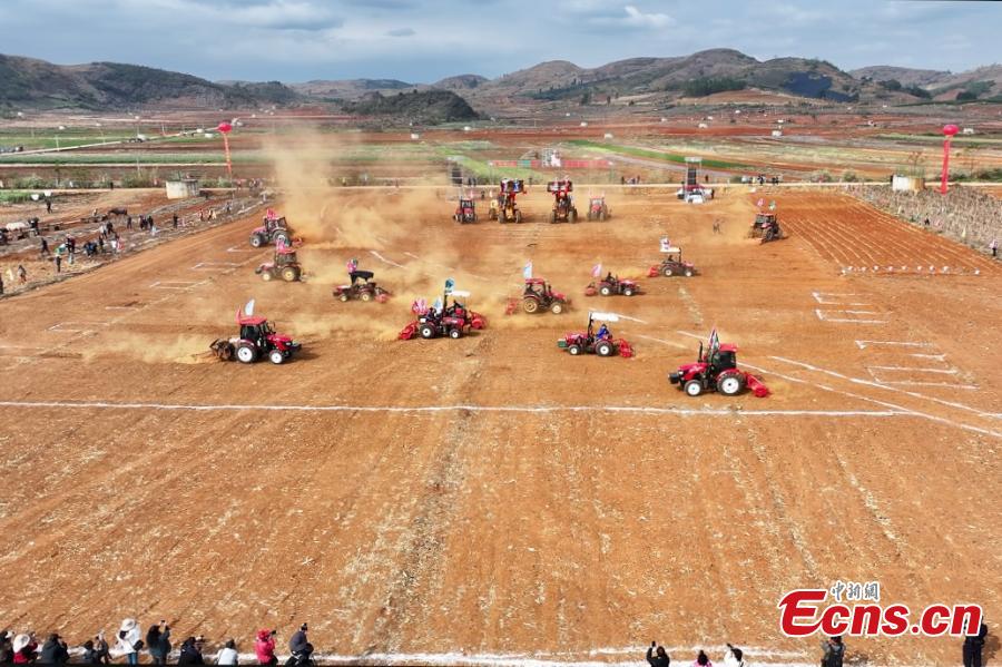Temporada de lavra da primavera come?a no sudoeste da China