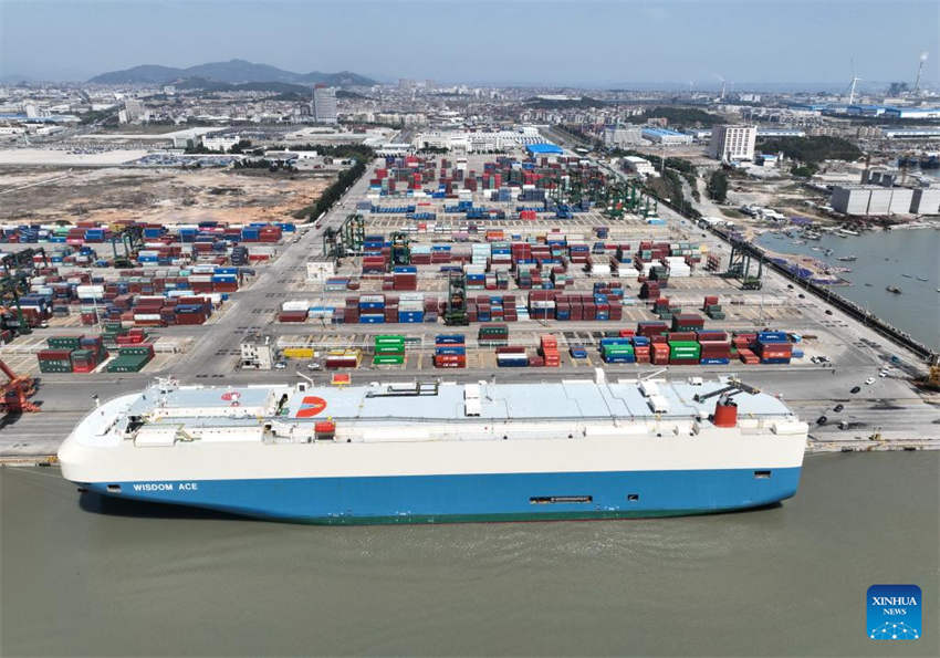 Fujian registra a maior carga única de veículos de exporta??o