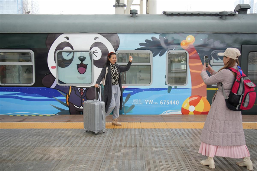 Yantai recebe primeiro comboio turístico especial de 2024