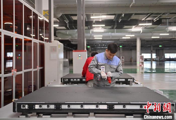 Galeria: nordeste da China tem primeira base de baterias para veículos de nova energia