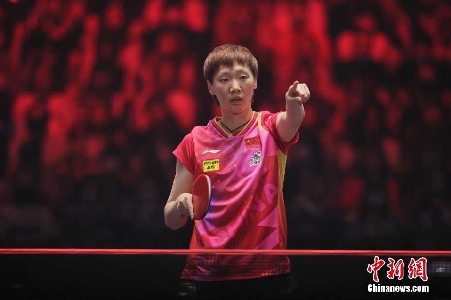 Wang Chuqin e Wang Manyu conquistam títulos de campe?es nas categorias de singulares masculinos e femininos em WTT