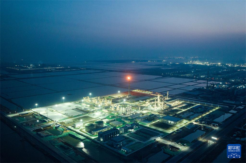 Mega projeto no Mar de Bohai, na China, inicia fornecimento de gás