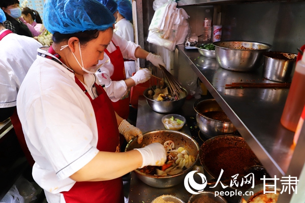 Explos?o de sabor coloca a cidade de Gansu sob os holofotes