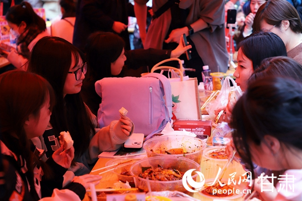 Explos?o de sabor coloca a cidade de Gansu sob os holofotes