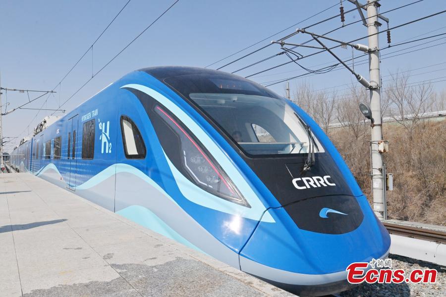 Primeiro trem urbano movido a hidrogênio da China conclui teste