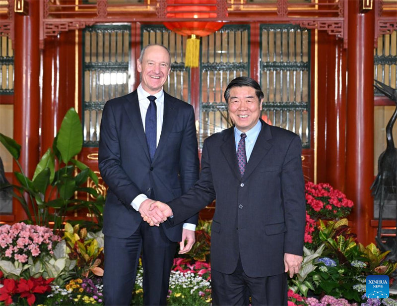 Empresas multinacionais s?o bem-vindas para expandir investimentos na China, diz vice-premiê