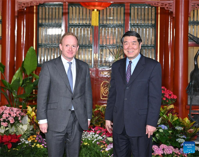 Empresas multinacionais s?o bem-vindas para expandir investimentos na China, diz vice-premiê