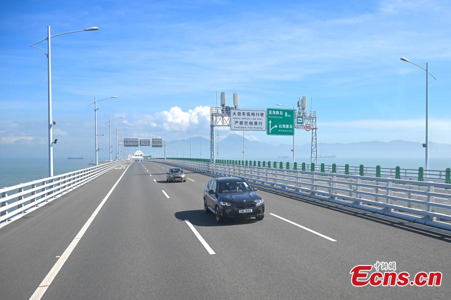 Ponte Hong Kong-Zhuhai-Macau registra passagem de 2 milh?es de veículos particulares