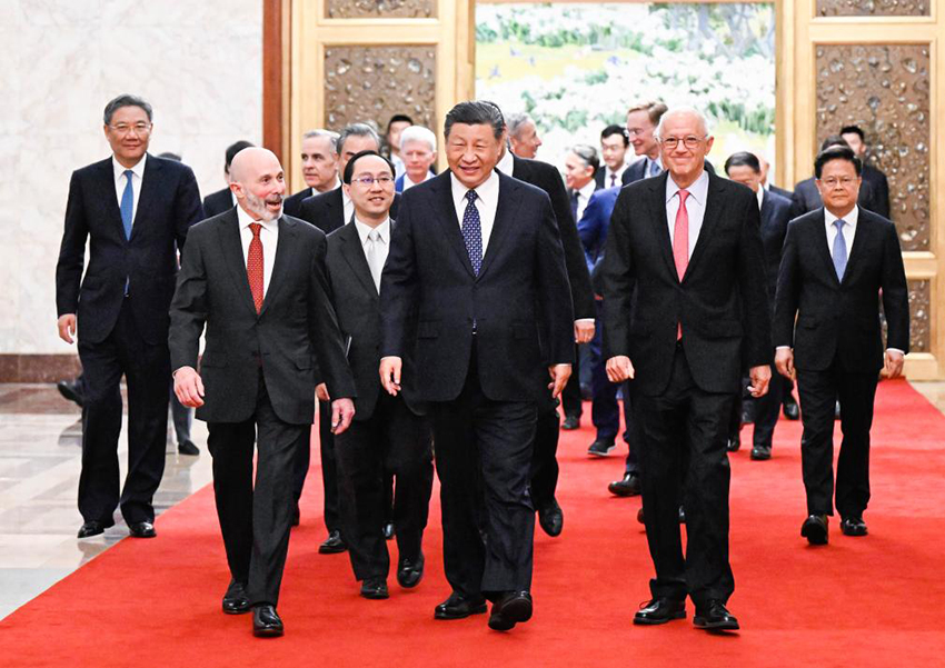 Xi Jinping reúne-se com convidados dos EUA