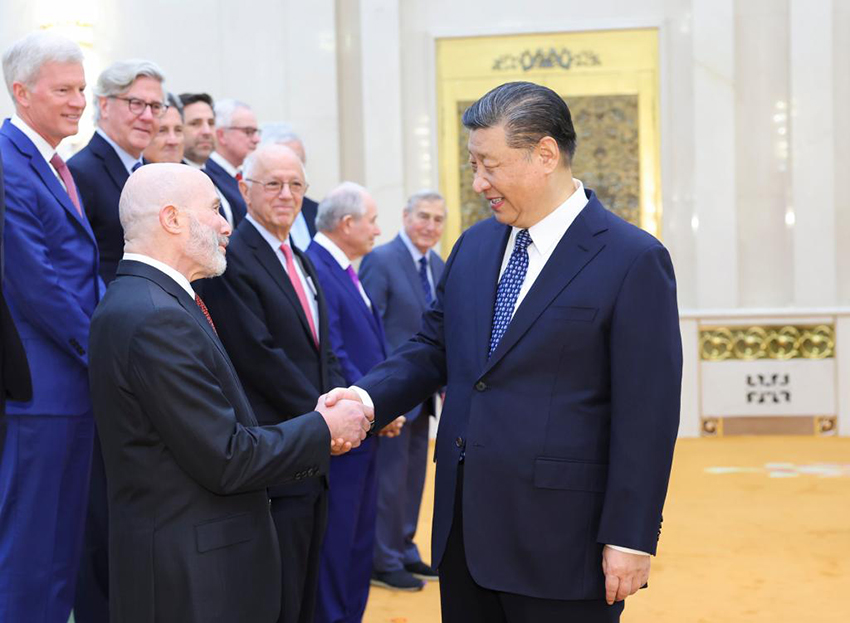 Xi Jinping reúne-se com convidados dos EUA