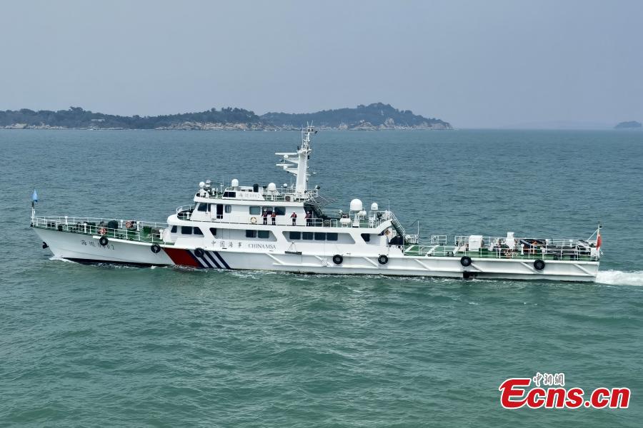 Autoridades marítimas realizam miss?o conjunta de patrulha nas águas do Estreito de Taiwan