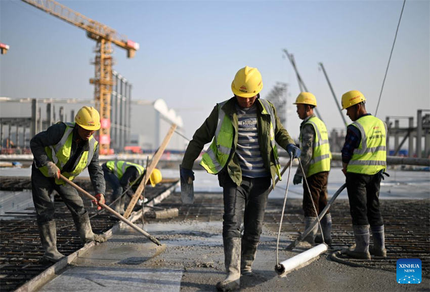 Projeto de linha de montagem final da 2a família Airbus Tianjin A320 está em constru??o