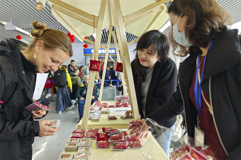 Números do turismo em Shanghai demonstram recupera??o gradual