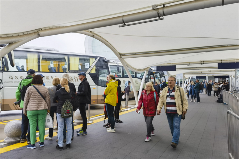 Números do turismo em Shanghai demonstram recupera??o gradual