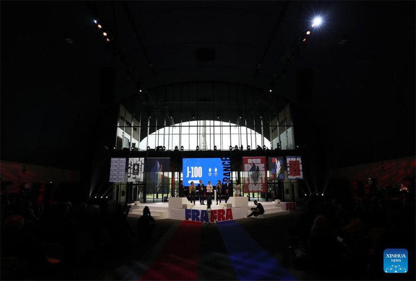 Cerim?nia é realizada para comemorar 100 dias de contagem regressiva para os Jogos Olímpicos de Paris 2024