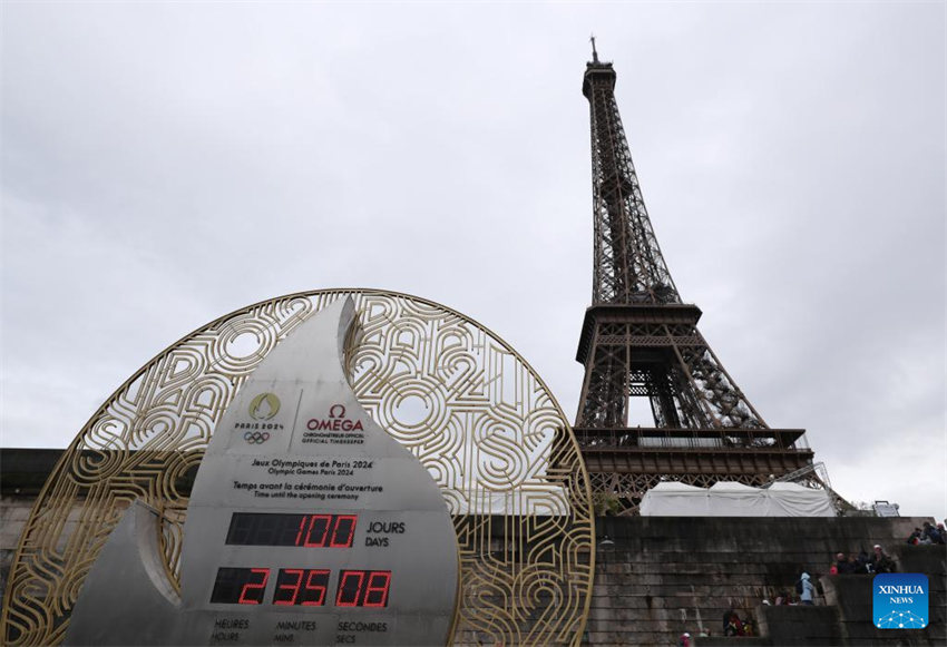 Cerim?nia é realizada para comemorar 100 dias de contagem regressiva para os Jogos Olímpicos de Paris 2024