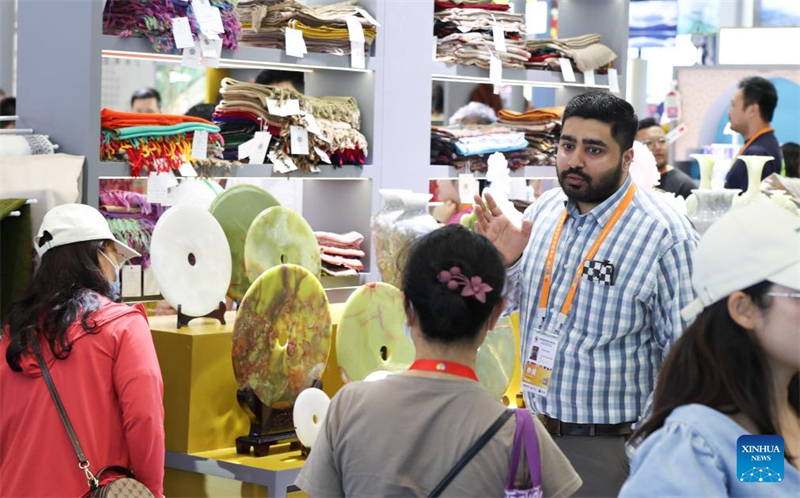 4a Exposi??o Internacional de Produtos de Consumo da China termina em Hainan