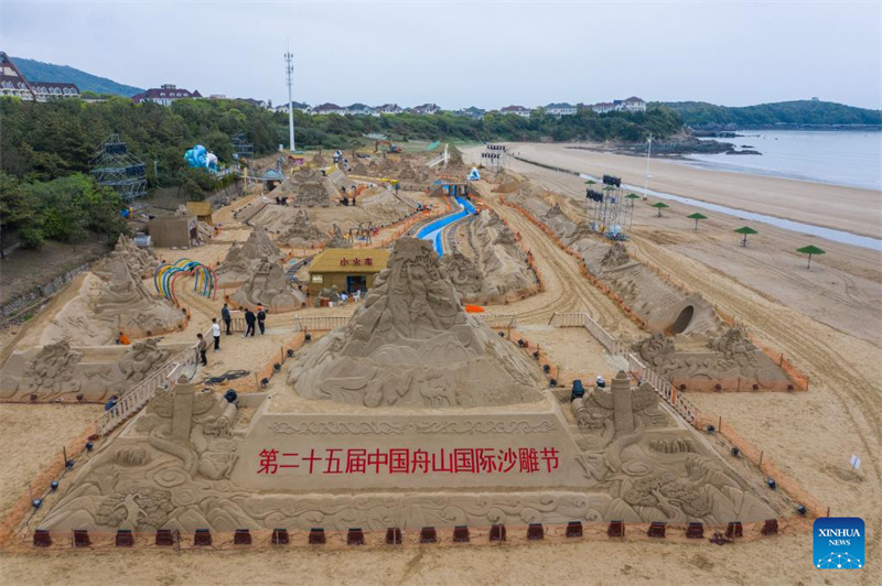 25o Festival Internacional de Escultura de Areia de Zhoushan realizada no leste da China