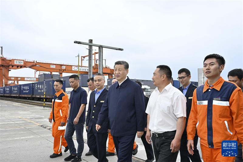 Xi Jinping pede que Chongqing escreva seu capítulo na moderniza??o chinesa