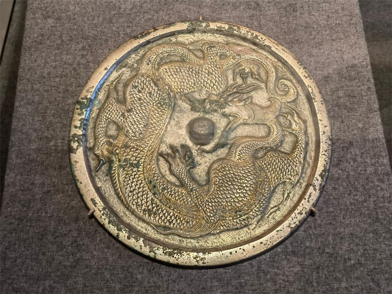 Exposi??o de artefatos culturais de drag?o é inaugurada em Beijing