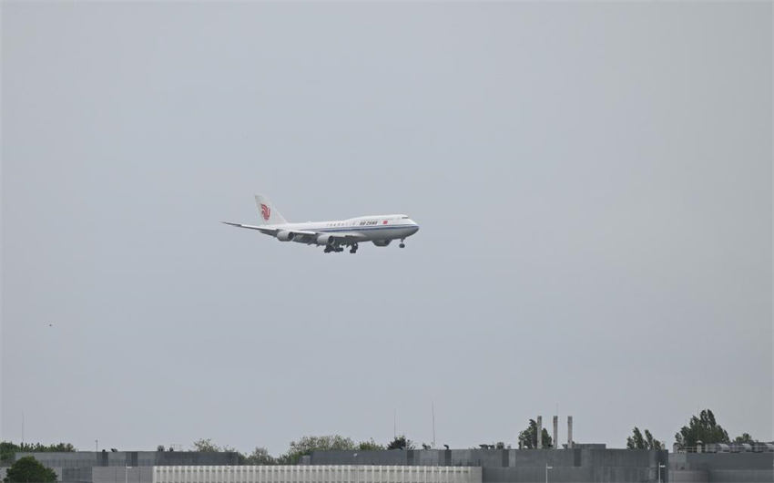 Xi Jinping busca abrir um futuro mais brilhante das rela??es China-Fran?a por meio da visita