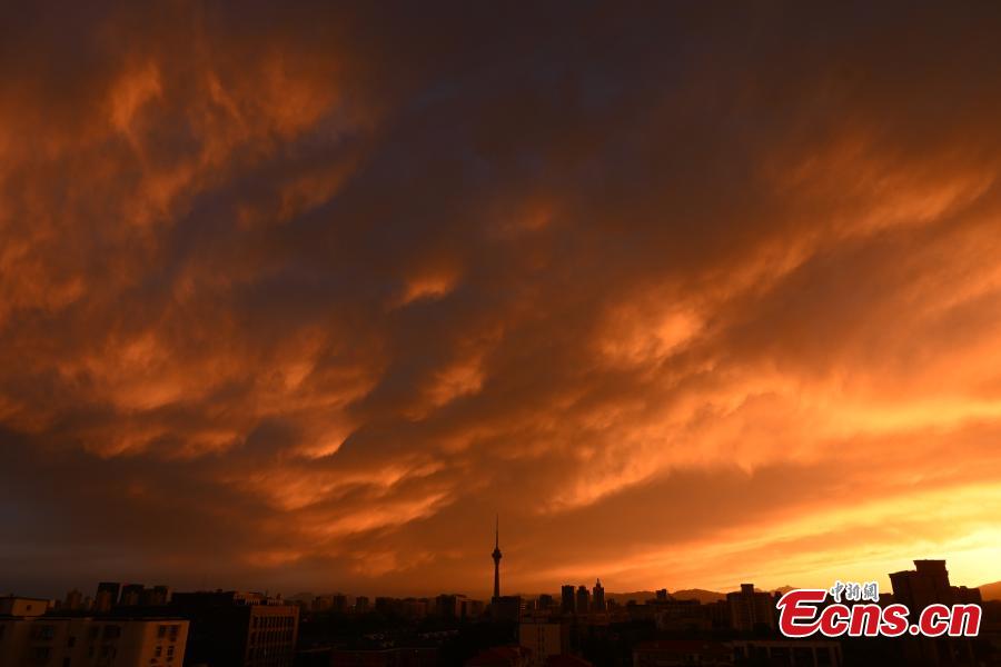 Galeria: belo p?r do sol em Beijing