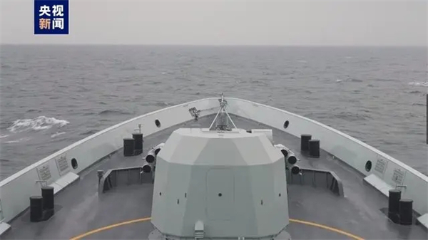 Exército chinês conduz exercícios militares conjuntos ao redor da Ilha de Taiwan