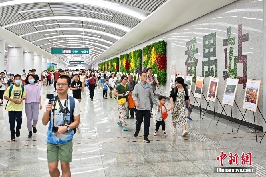 Ferrovia intermunicipal mais longa da Grande área da Baía colocada em opera??o