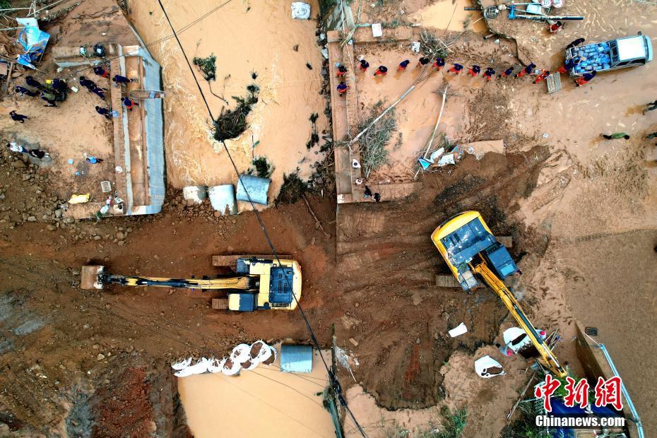 Inunda??es: Fujian realiza opera??es de resgate