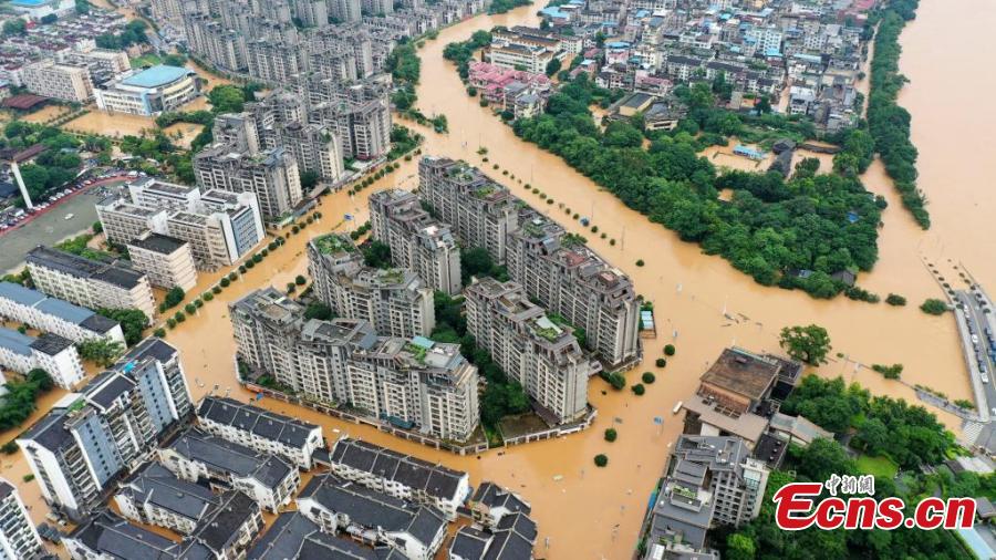 Cidade chinesa de Guilin combate inunda??es mais graves da cidade desde 1998