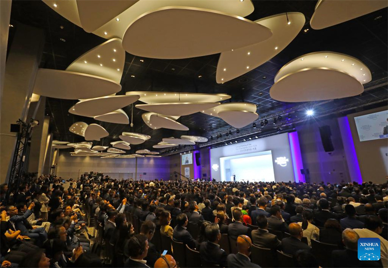 Fórum de Davos de Ver?o 2024 inaugurado em Dalian, na China