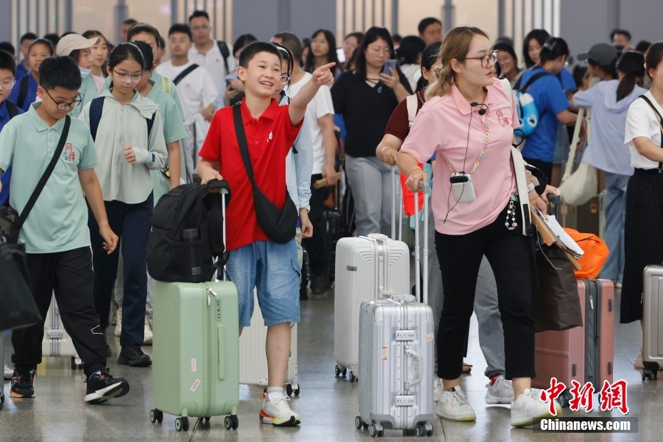 Ver?o no Delta do Rio Yangtze prevê 174 milh?es de passageiros