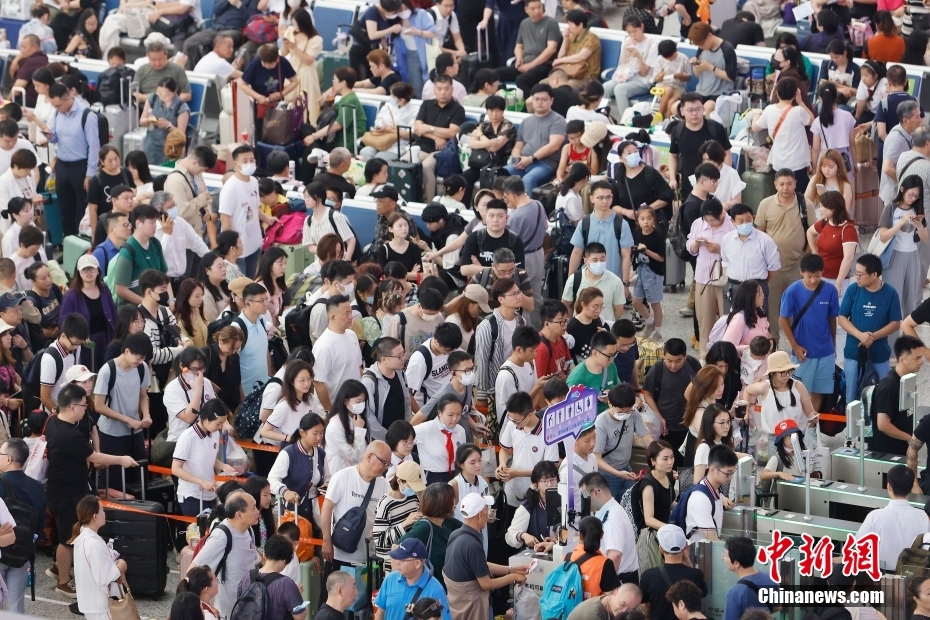 Ver?o no Delta do Rio Yangtze prevê 174 milh?es de passageiros