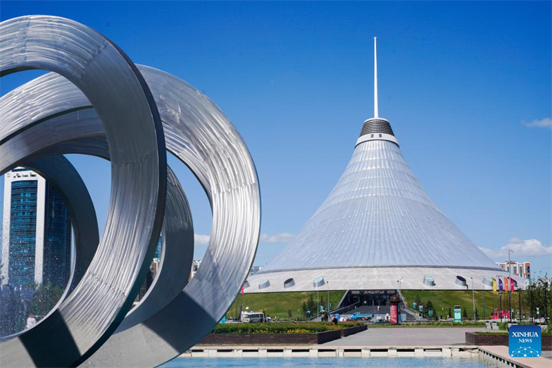 Galeria: panorama da cidade de Astana, no Cazaquist?o